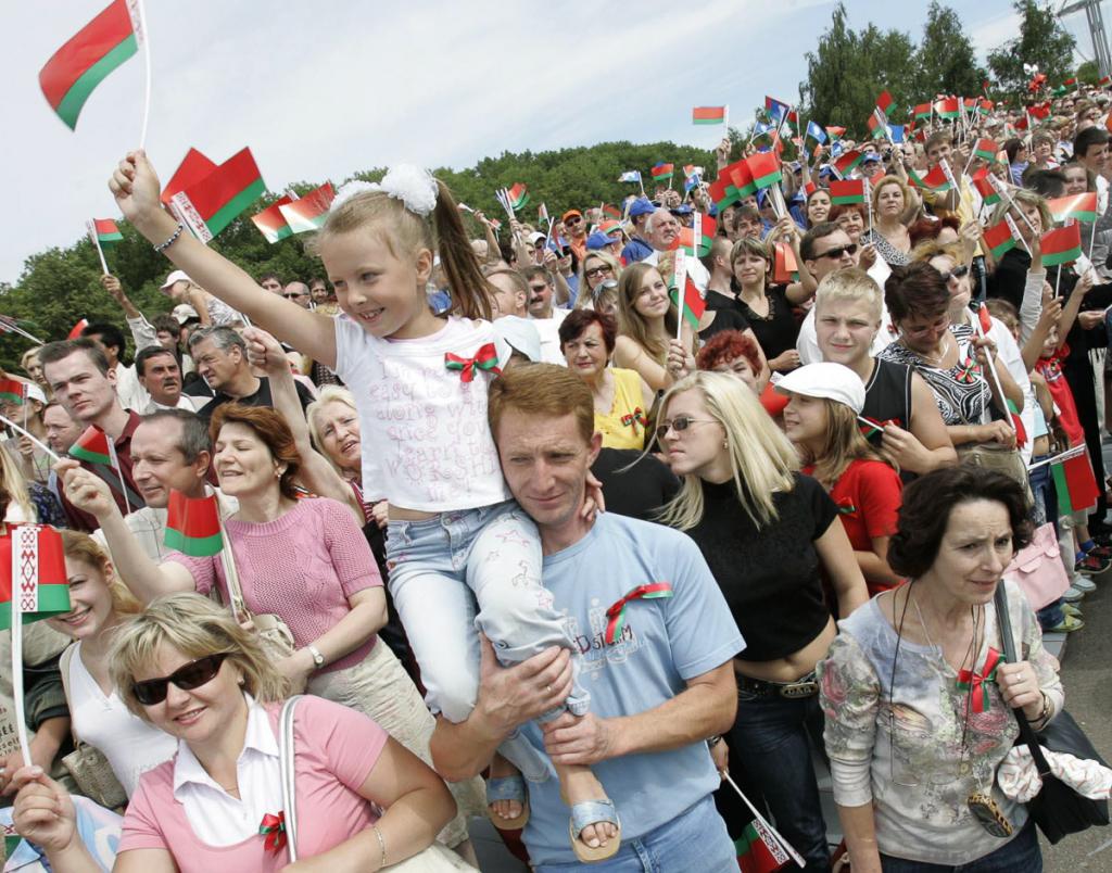 Население рб. Население Беларуси. Беларусь люди. Городское население Беларуси.